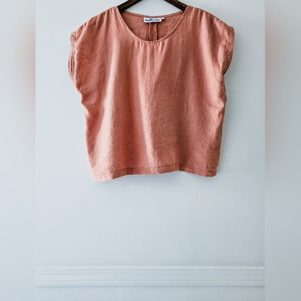Heather Case 'Effie' linen T